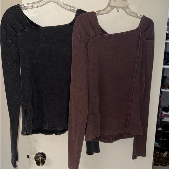 SHEIN Black and Brown Scalloped Button-Down Tops - Picture 6 of 8